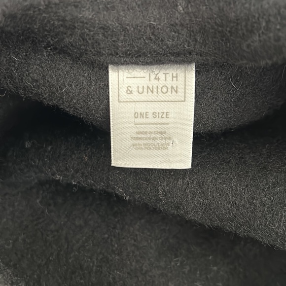 Wool hat - Picture 4 of 4